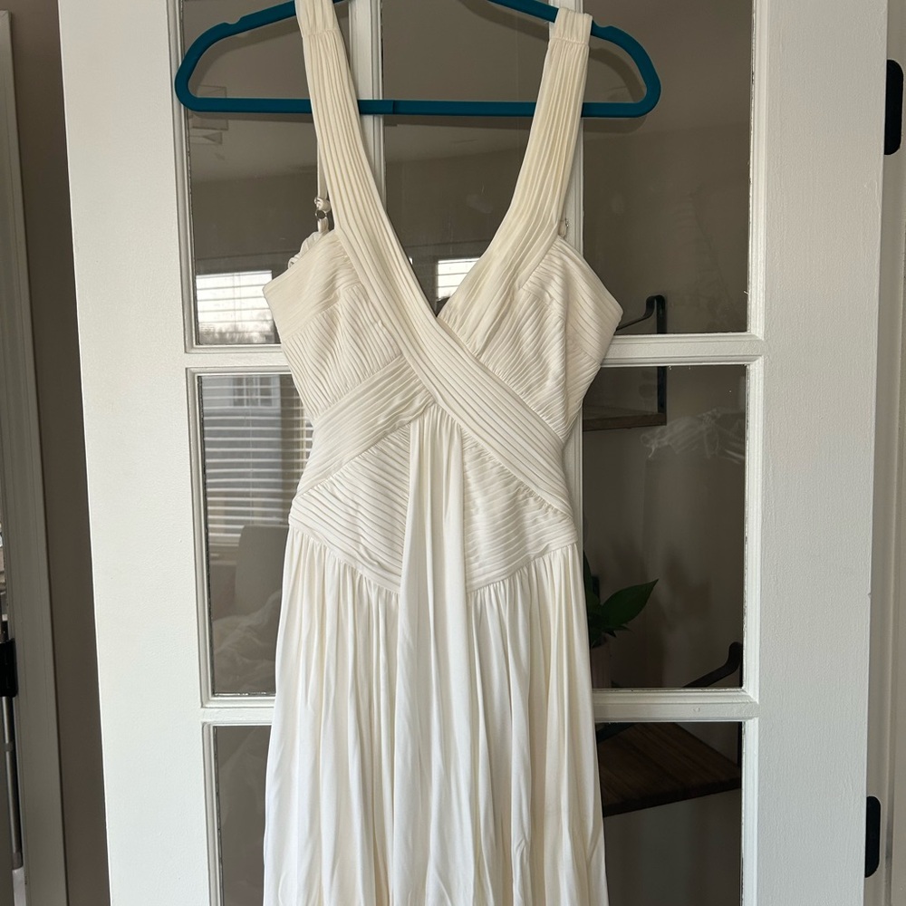 BCBG MaxAzria Elegant White Pleated Dress